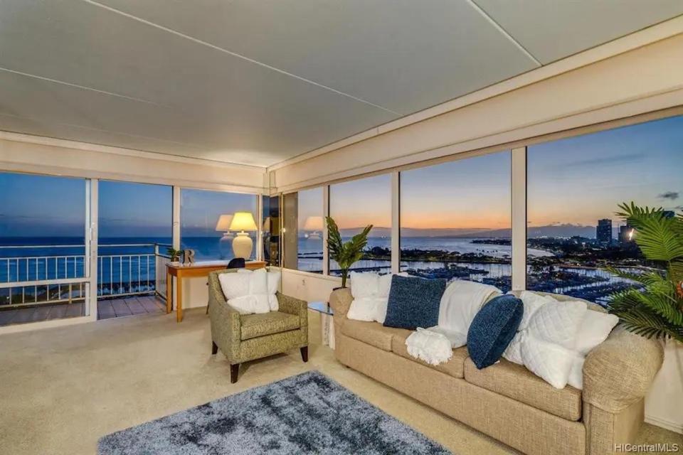 Ilikai #1743 Panoramic Views On Waikiki Beach Aparthotel Honolulu Esterno foto