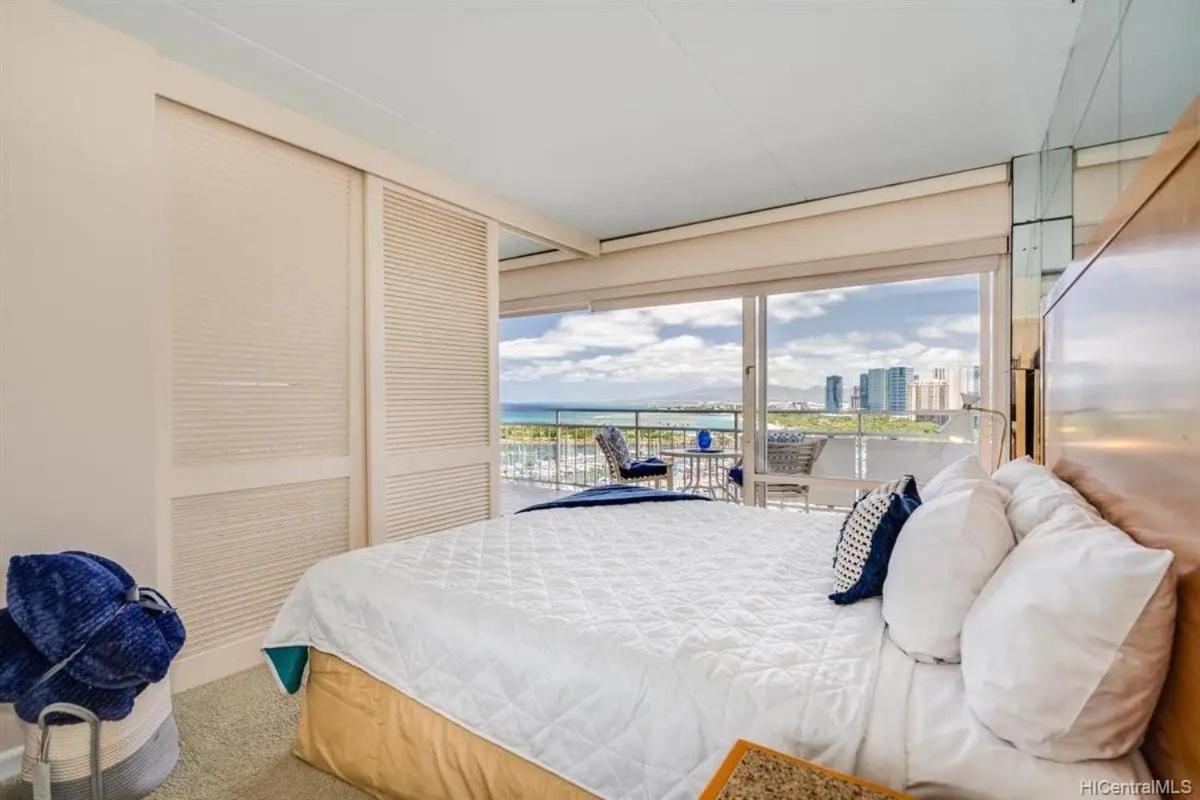 Ilikai #1743 Panoramic Views On Waikiki Beach Aparthotel Honolulu Esterno foto